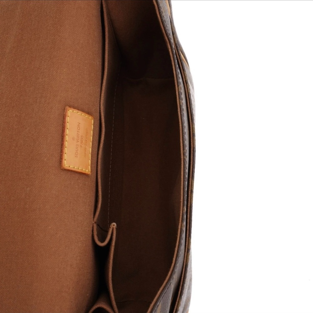 Louis Vuitton Bosphore authentic Messenger bag- Firm Price - Picture 7 of 16